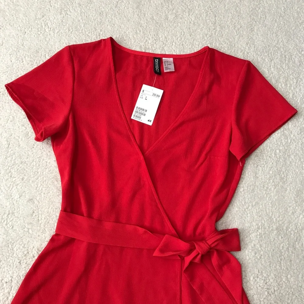 H&M Wrap Dress Short Sleeve Red Size 2